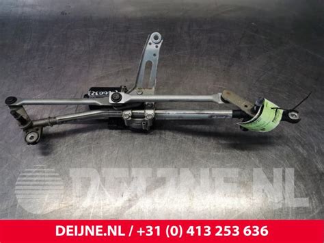 Wiper Motor Mechanism Volvo V60 II 2 0 T8 16V Plug In Hybrid AWD