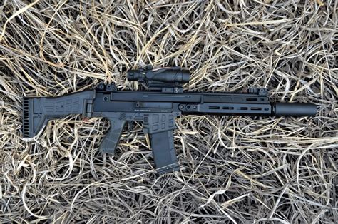 CZ Bren 2 Handguard 10 8 M Lok HB Industries