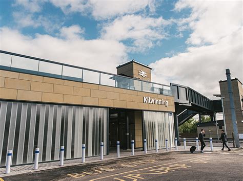 Accessibility at Kilwinning Station given a lift - Story Contracting