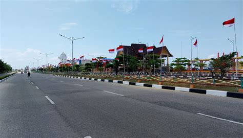 Hut Ri Ke 78 Ribuan Bendera Merah Putih Berkibar Di Coastal Area Karimun Rcmnews