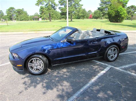 2011 Kona Blue V6 Premium Convertible - The Mustang Source - Ford ...