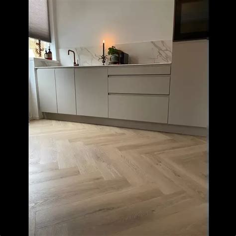 Belakos Palazzo Visgraat XL 72 Rigid Click PVC Happyfloors Nl De