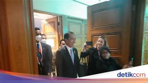 Jokowi Mendadak Kunjungi Media Center Ktt G20 Bali