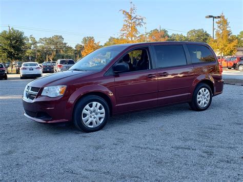 Pre Owned Dodge Grand Caravan Se D Passenger Van In Beaufort