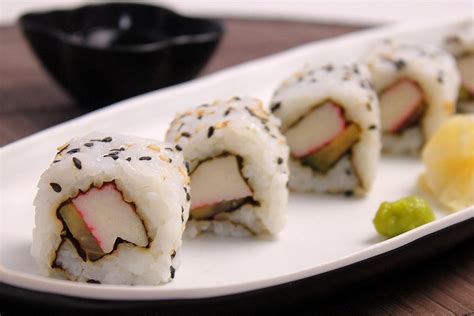 Uramaki Sushi Ricetta Dei California Rolls E Varianti Fidelity Cucina