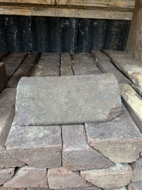 Reclaimed Dark Plinth Bricks Authentic Reclamation