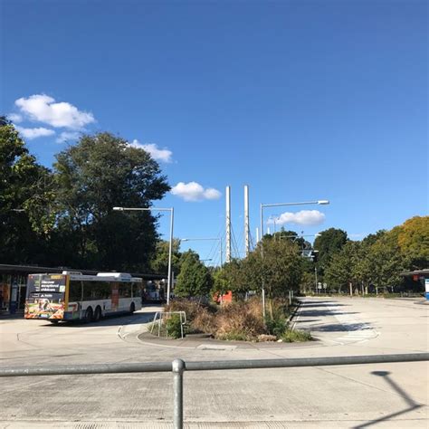 UQ Lakes Bus Station 7 Tavsiye