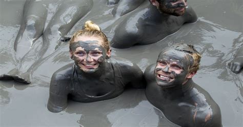 Experience A Unique Bath In The Mud Of Volcan De Totumo