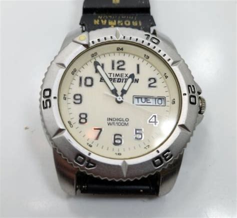 Great Vintage Mens Stainless Steel Timex Expedition Indiglo Wr100m Mens Watch Ebay