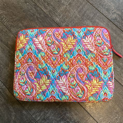 Vera Bradley Paisley Floral Laptop Computer Carrying Gem