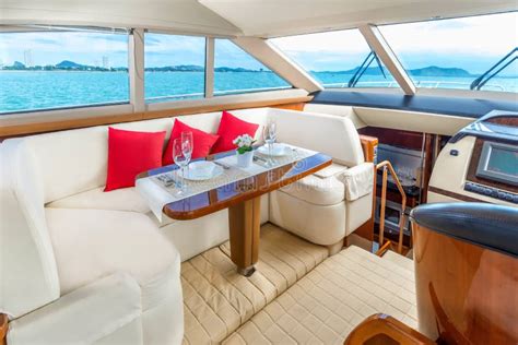 Small Yacht Interior Design Ideas | Psoriasisguru.com