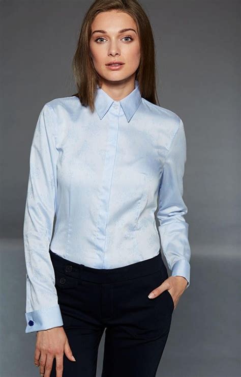 Pin By David Oberl Nder On Interessantes Blue Shirt Women Womens