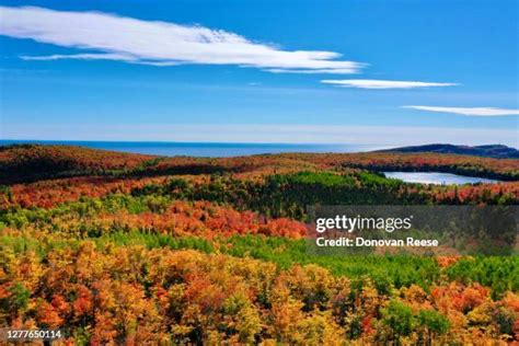 Lutsen Mountains Photos and Premium High Res Pictures - Getty Images