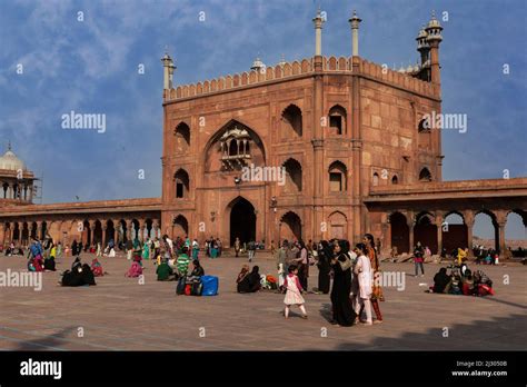 New Delhi India Courtyard Of The Jama Masjid Friday Mosque India S