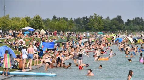 Neum Nije Jedini Na Popularnom Njema Kom Kupali Tu Kao U Osinjaku