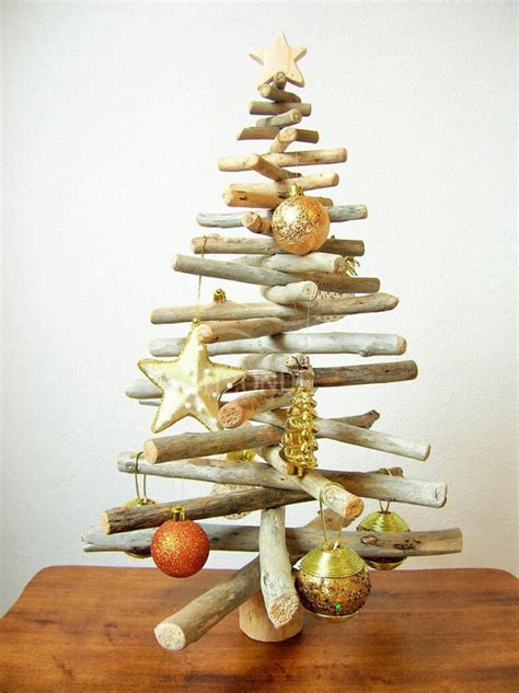 Albero Di Natale In Legno Idee Fai Da Te Da Cui Prendere Spunto