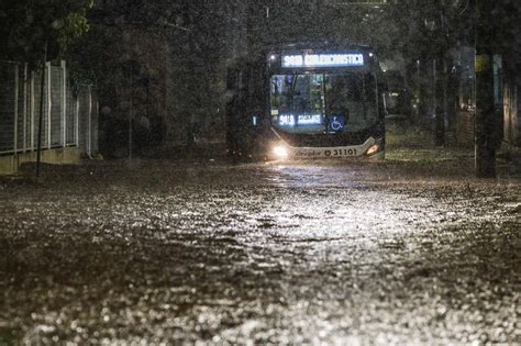 Chuva Em Bh Em Horas Regional Registra Do Esperado Para Dias