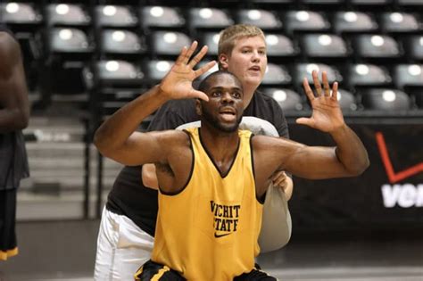 Wsu Basketball Prepared To Greet Fans At Shocker Madness The Sunflower