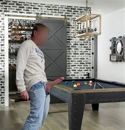 Big Cocks 16 Nude Pics XHamster