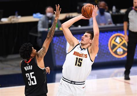 Hilarious Nba Legend Shaquille Oneal Mistakes Nikola Jokic To Be