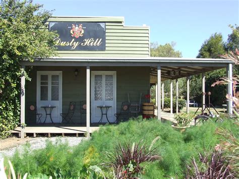 Dusty Hill Vineyard 80 Waterview Dr Moffatdale Qld 4605 Australia