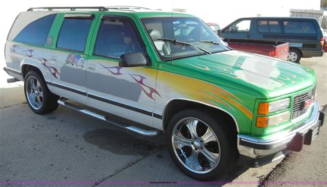 1993 Chevrolet Suburban 1500 Suv In Junction City Ks Item A3307 Sold Purple Wave