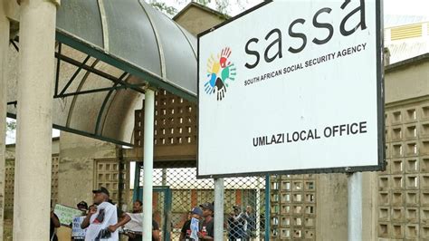 Sassa Kzn Discourages Beneficiaries From Sleeping Outside Offices Just