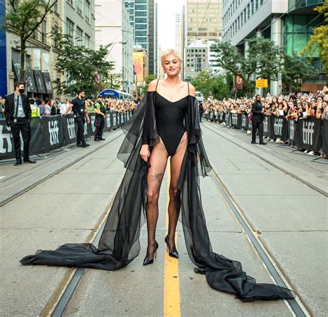 A Roundup Of The Glitziest Best Dressed Stars Of Tiff Toronto Life