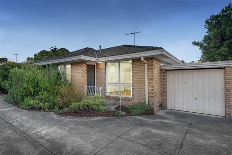 215 Iris Road Glen Iris Vic Abercrombys Real Estate