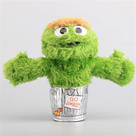 New Sesame Street Oscar The Grouch Plush Hand Puppet Soft Stuffed Dolls