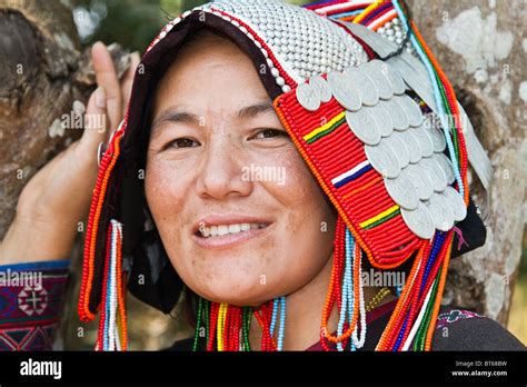 Silver Headdress Hi Res Stock Photography And Images Alamy