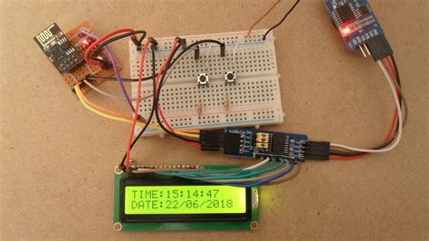 Real Time Clock Using Nodemcu Ds And Ssd Oled