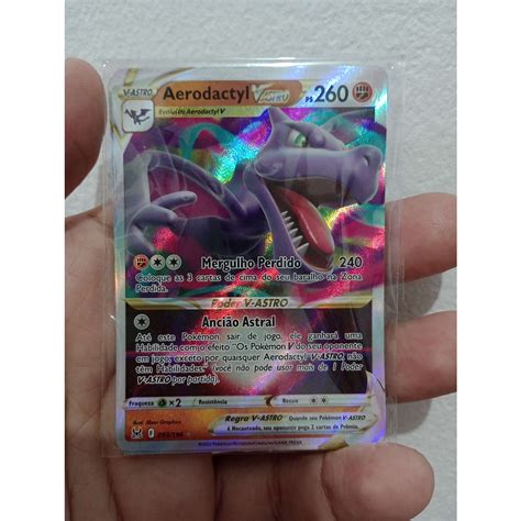 Carta TCG Pokémon Aerodactyl V Astro 179 196 NM PTBR Original