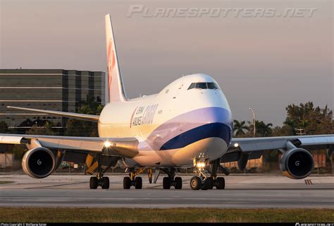 B 18715 China Airlines Boeing 747 409F Photo By Wolfgang Kaiser ID