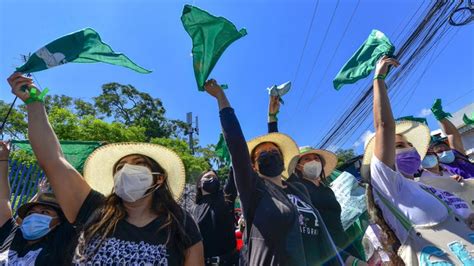 Aborto As Mulheres Condenadas Pris O Por T Rmino Espont Neo Da Gravidez