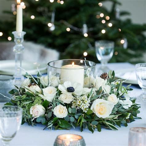 55 Elegant Christmas Table Centerpieces Decoration Ideas – HOMYSTYLE