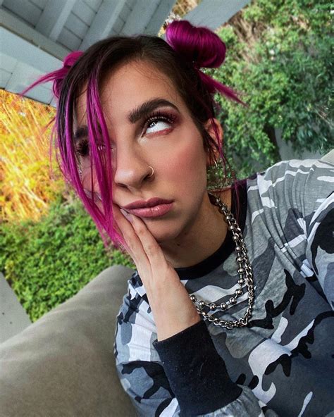 Gabbie Hanna On Instagram “auditioning To Be A Tiktok Star” Hair Styles Beauty Hair Wrap