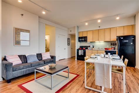 The Buckingham Apartments For Rent In Chicago