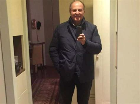 Gerry Scotti Avete Mai Visto La Casa In Cui Vive Il Loft A Milano Che