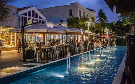 Lincoln Road Shopping District Greater Miami And Miami Beach