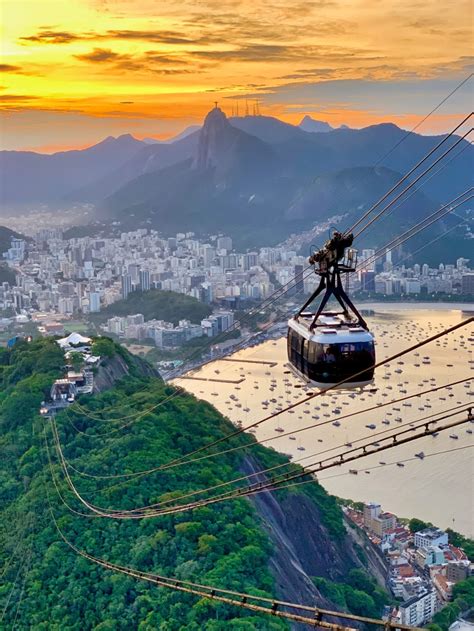 Bondinho Do P O De A Car Top Bay Scenics Nature K No People