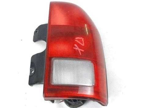 3625565D00000 FARO FANALE POSTERIORE DESTRO SUZUKI GRAND VITARA 2 0