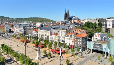 Les Sites Incontournables Visiter Clermont Ferrand