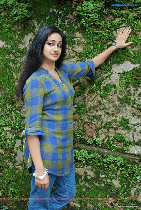 Vidya Unni Actress Photo Image Pics And Stills 113235