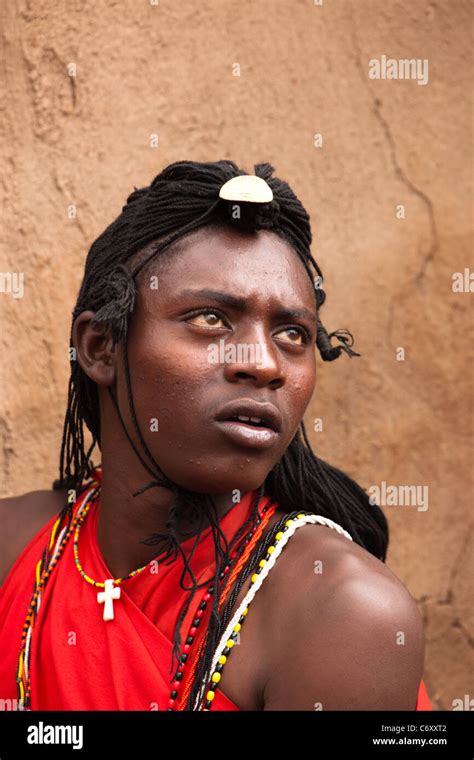 Masai Warrior Hi Res Stock Photography And Images Alamy