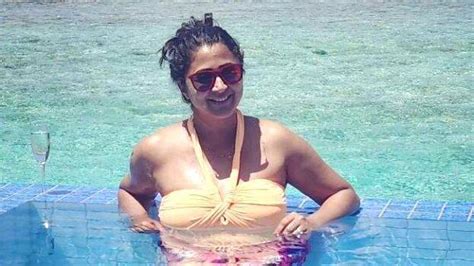 Make Me Your Stepson Expecting Full Bikini Kaniha S Maldives