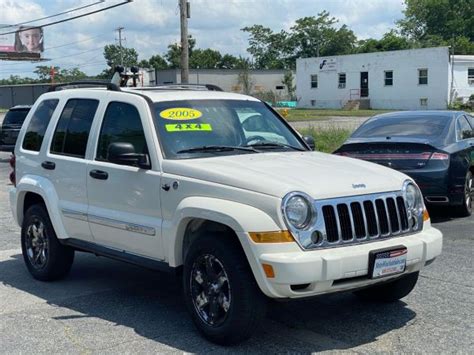 Used Jeep Liberty Under $5,000: 488 Cars from $400 - iSeeCars.com