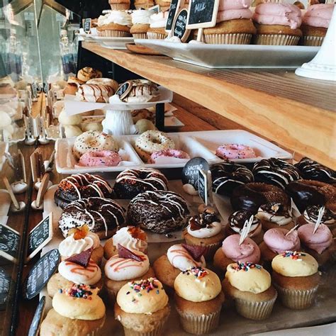 25 Amazing Vegan Bakeries In The United States Vegan Bakery Vegan