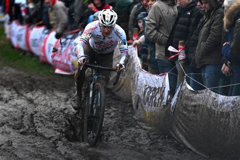 Cyclo cross cinquième titre de champion de France pour Clément Venturini