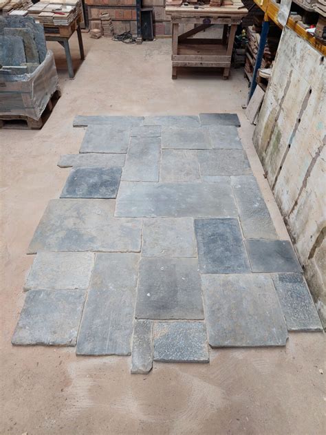 Antique Gray Burgundy Flagstones Piet Jonker